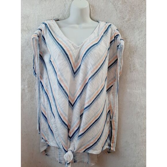 Cato Tops - Cato chevron pattern sz 18/20 Ruched V Neck pullover Spring Knit  blouse
